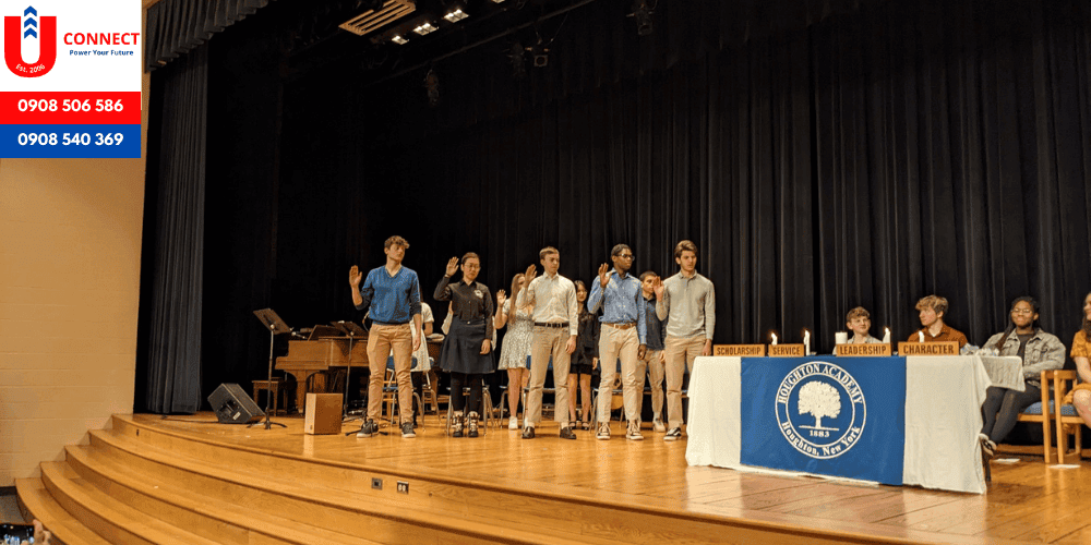 trung học Houghton Academy, New York, Mỹ